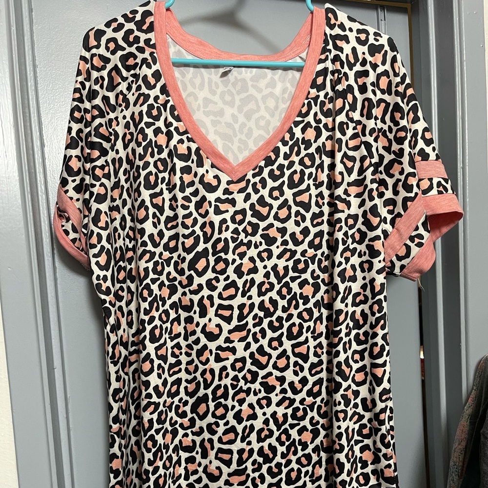Brand new leopard top.